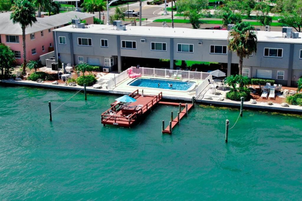 102-Tiny Treasure-Waterfront With Heated Pool Daire St. Pete Beach Dış mekan fotoğraf